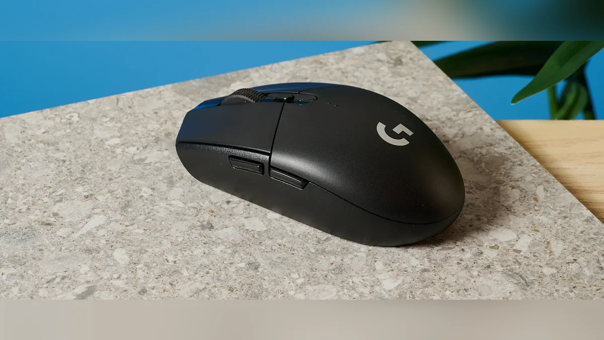 Logitech G305 Lightspeed — недорогая беспроводная игровая мышь