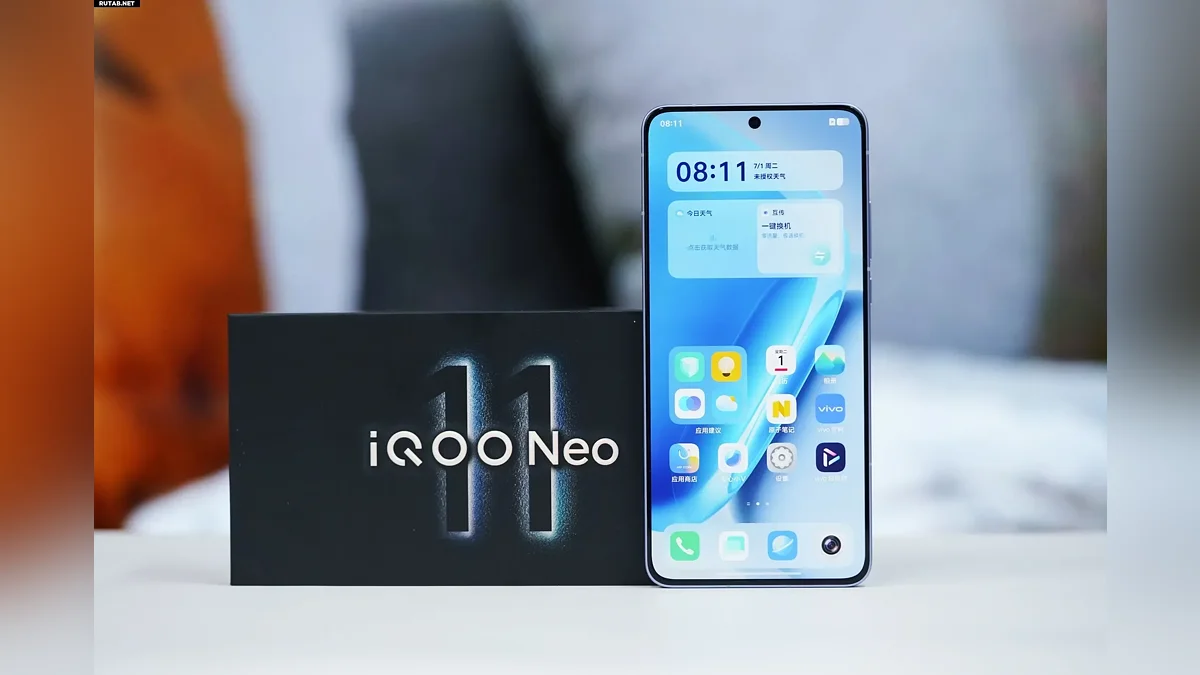 Игровой смартфон с батареей на 9100 мА*ч: iQOO показала Neo 11 Ultra