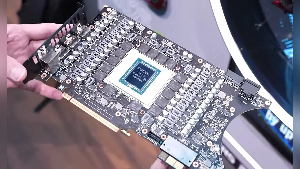 RTX 5090 в разборе