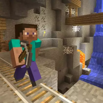 Minecraft в реальной жизни: девушка «построила шахту» под своим домом